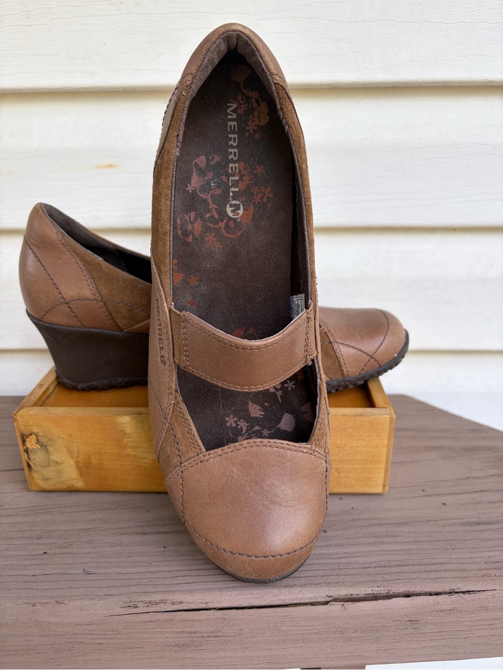 Merrell Orchid Tan Leather Suede Mary Jane Wedge Shoes Vibram Women’s 6